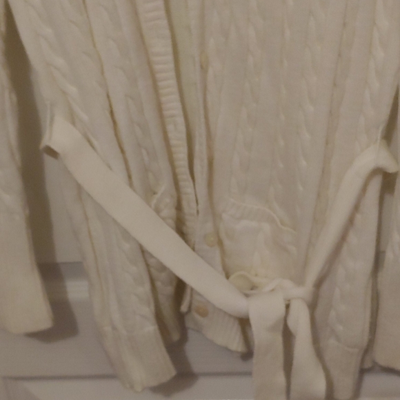 Eddie Bauer off-white cardigan - Picture 3 of 3